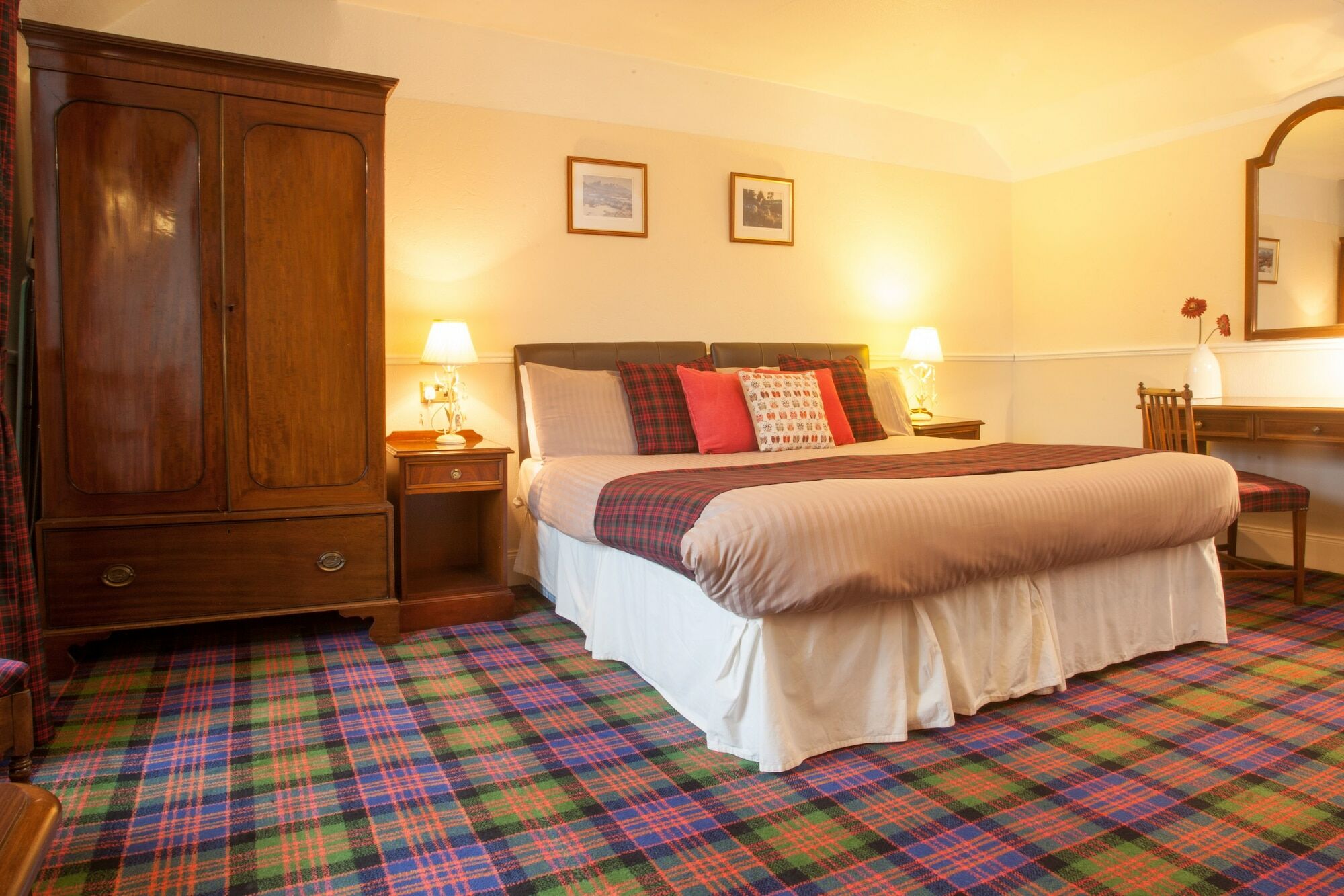 Glenmoriston Arms Hotel Invermoriston Εξωτερικό φωτογραφία